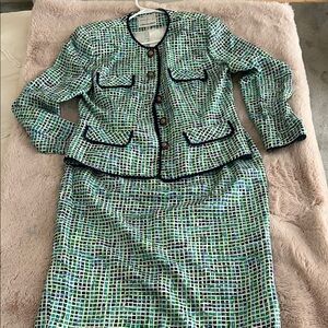 Adrianna Papell Green and Blue Silk suit. Fabulous.